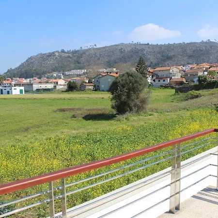 Caso Do Chino - Moradia T4 Com Piscina Esposende