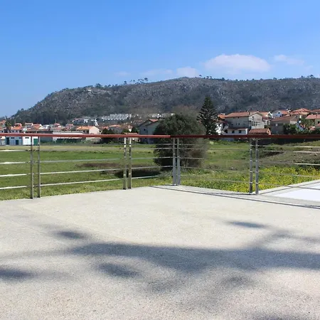 Caso Do Chino - Moradia T4 Com Piscina