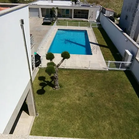 Caso Do Chino - Moradia T4 Com Piscina Esposende