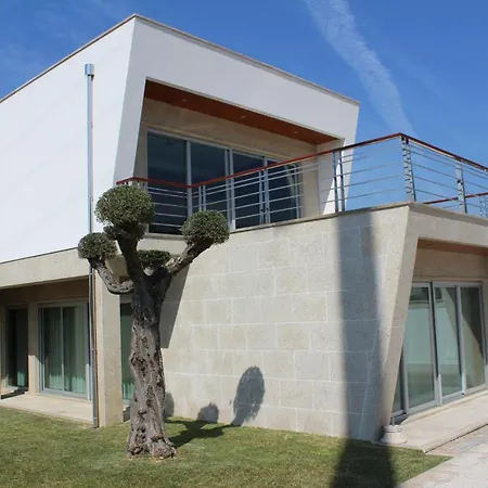 Gæstehus Caso Do Chino - Moradia T4 Com Piscina Esposende